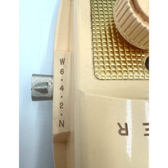 Vintage 60s Singer Buttonholer #2482607 Attachments, Green Retro Case - Picture 3 of 10